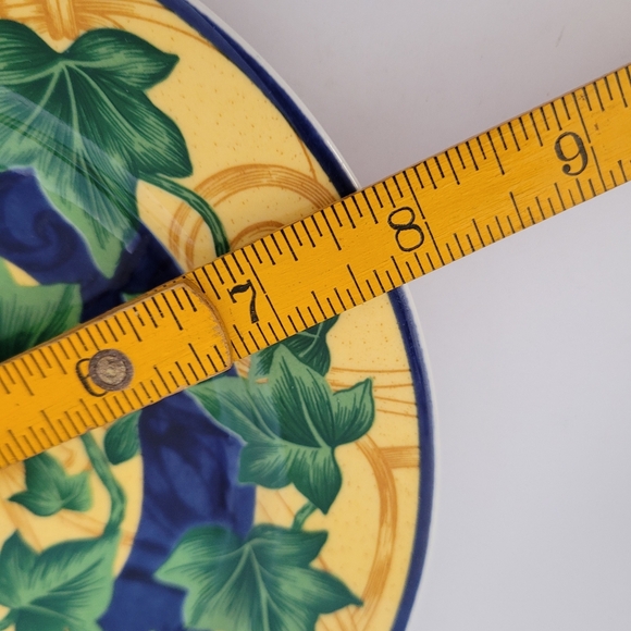 6 vintage Victoria & Beale "Yves" (9034) salad plates - Picture 5 of 6